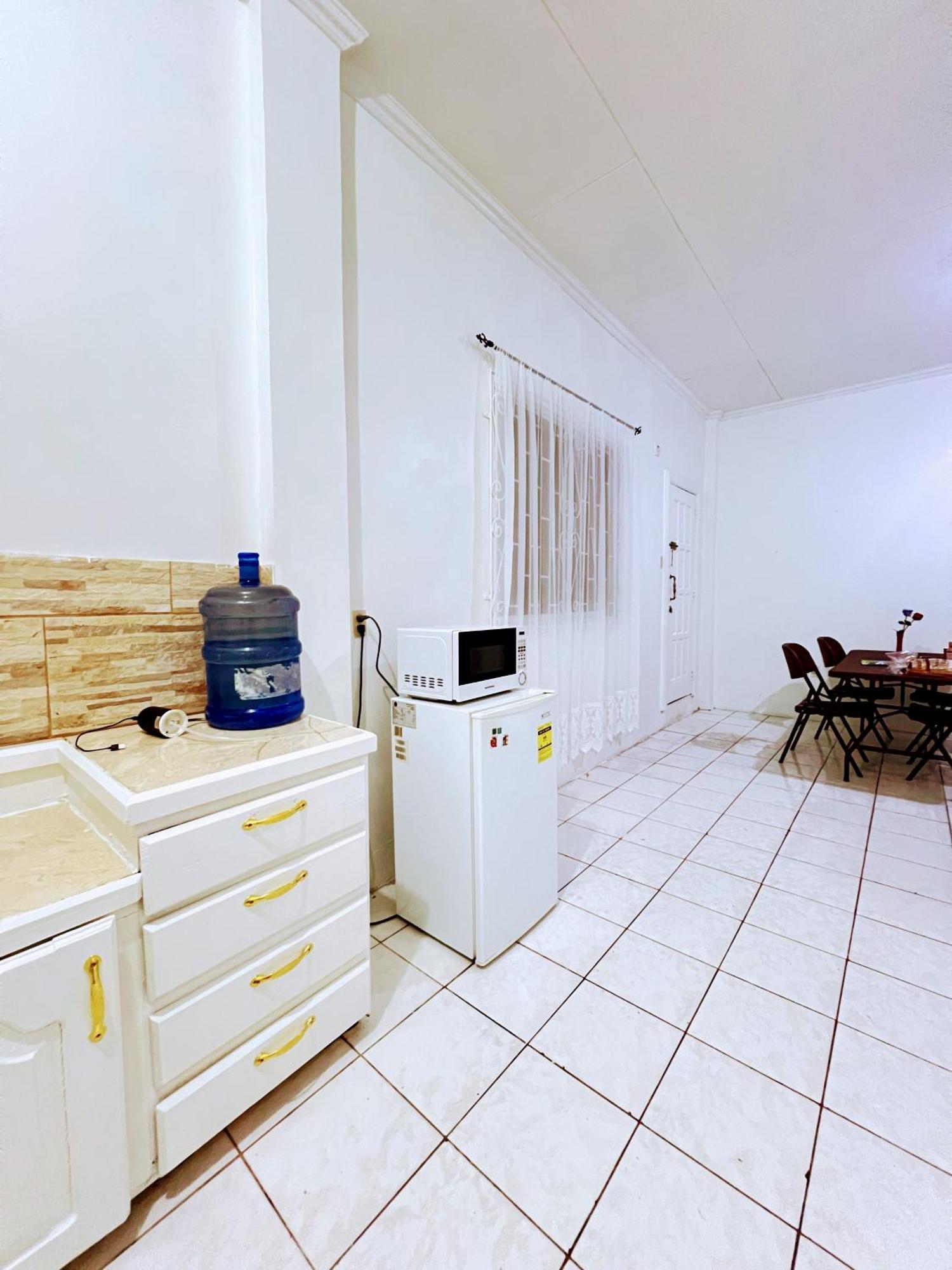 Emerald Apartments Inc Georgetown Esterno foto
